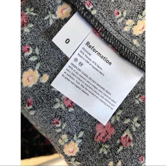 ✨ NWT ✨ Reformation Bates slip dress - Picture 5 of 6